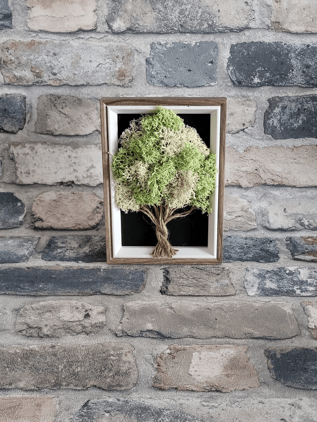 Moss Tree / light moss /
